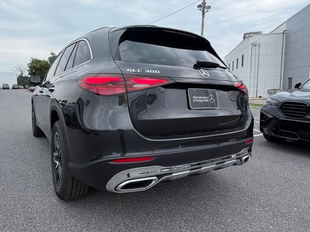 New 2027 Mercedes-Benz GLC 300 4MATIC SUV