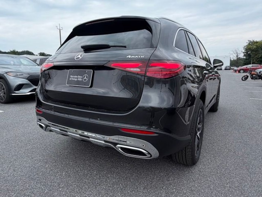 New 2027 Mercedes-Benz GLC 300 4MATIC SUV
