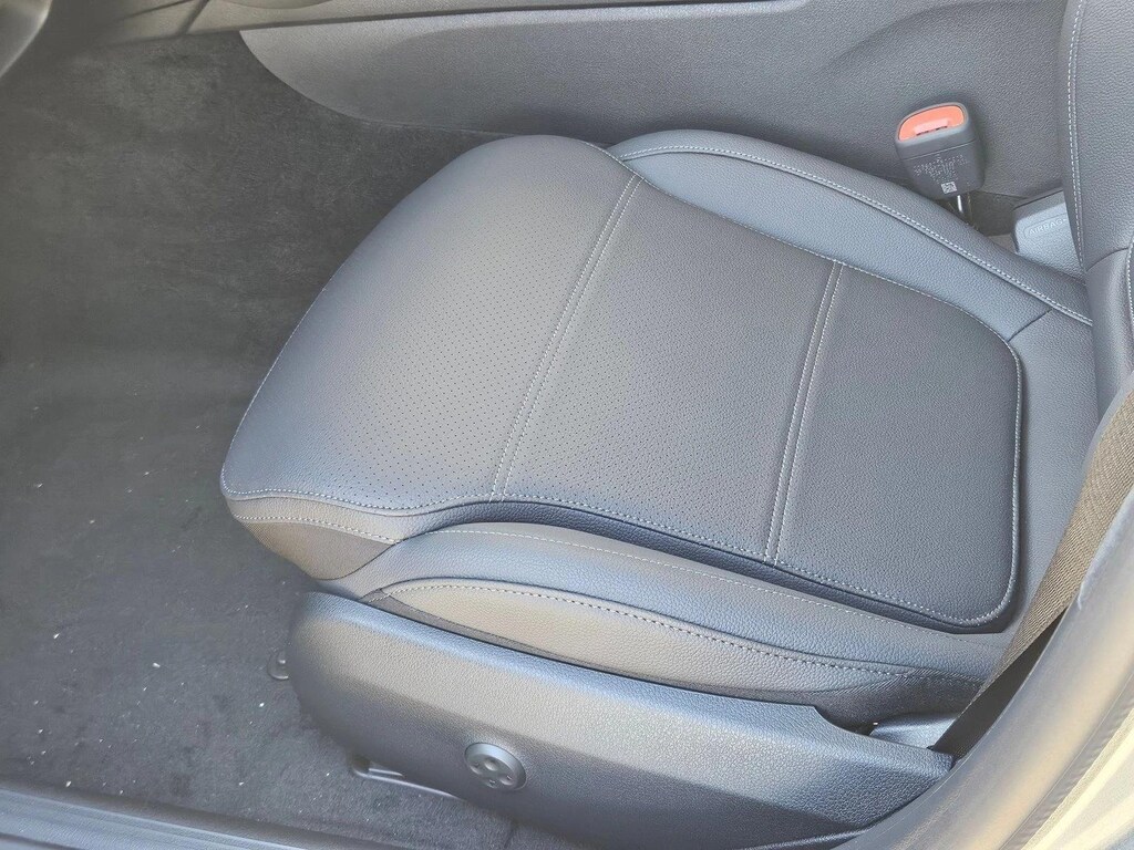 New 2026 Mercedes-Benz C 300 C 300 Sedan Sedan
