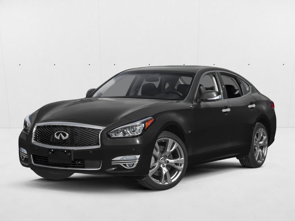 Used 2016 INFINITI Q70 3.7 w/ Premium Sedan