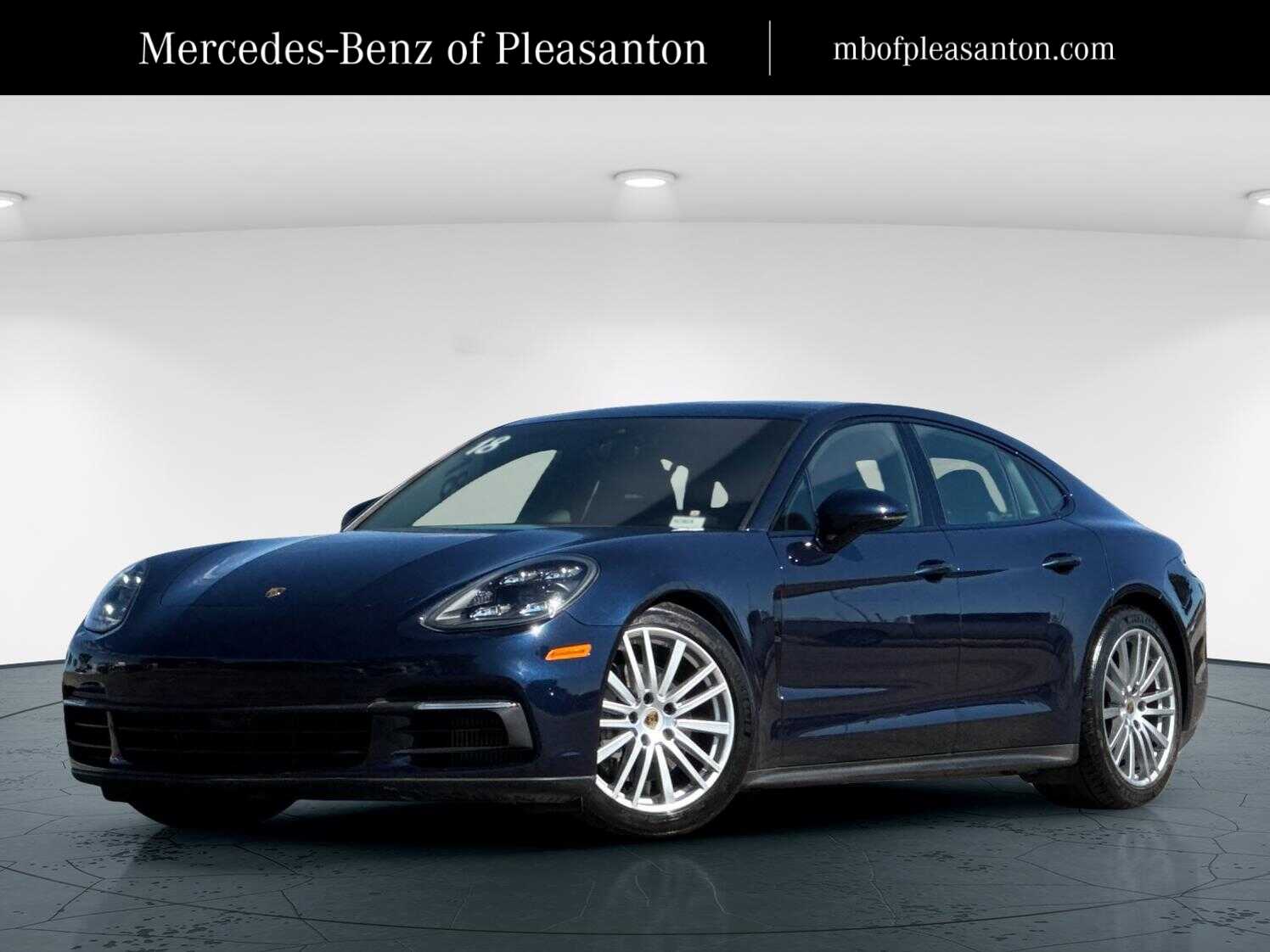 2018 Porsche Panamera S