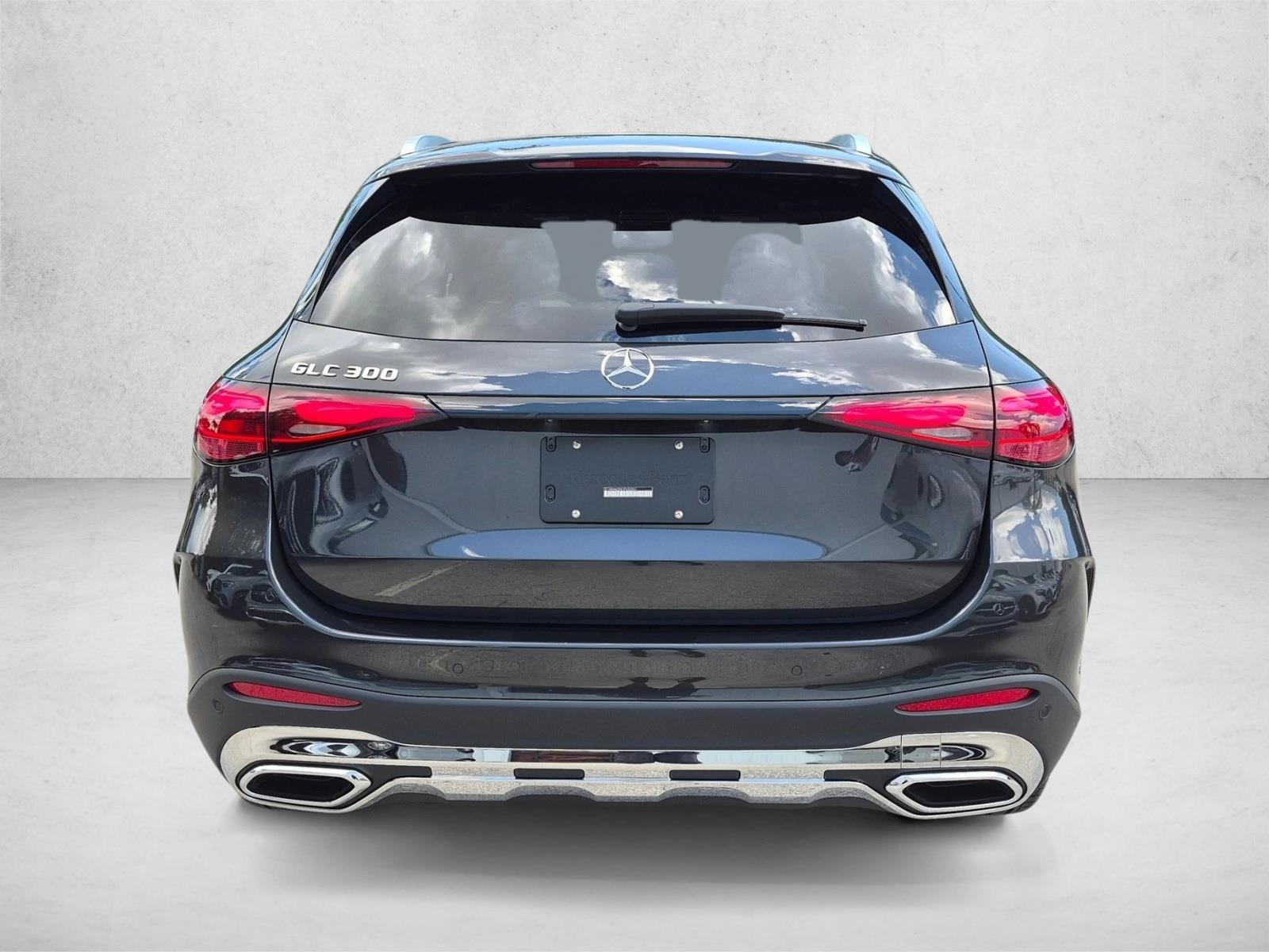 2027 GLC 300, photo 7 of 17