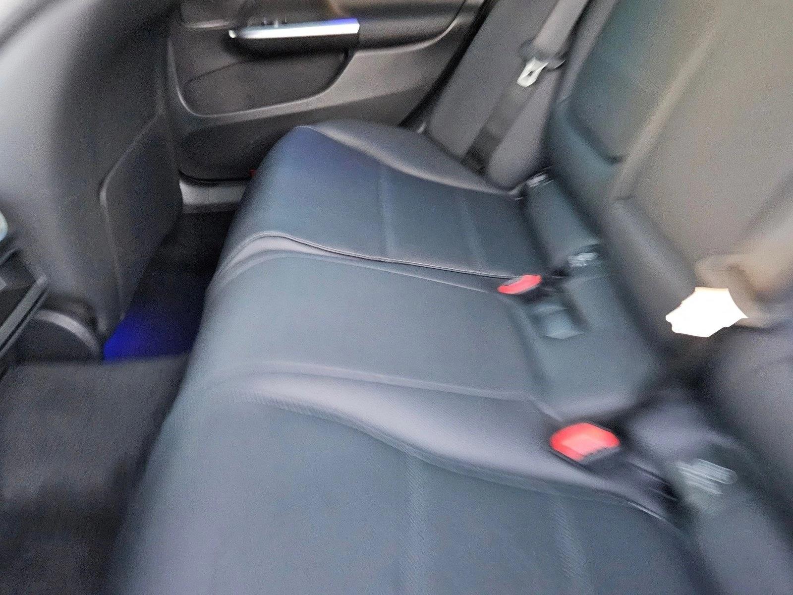 2026 C 300, photo 15 of 17