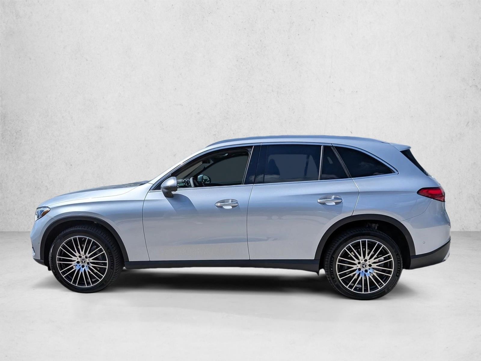2026 GLC 300, photo 5 of 17