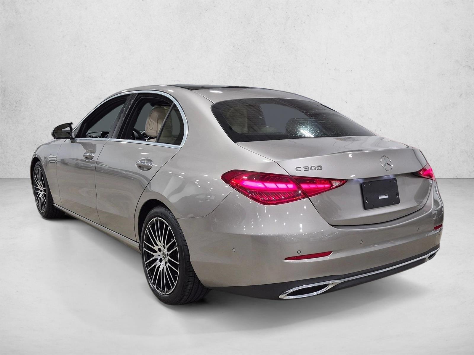 2022 C 300, photo 8 of 25