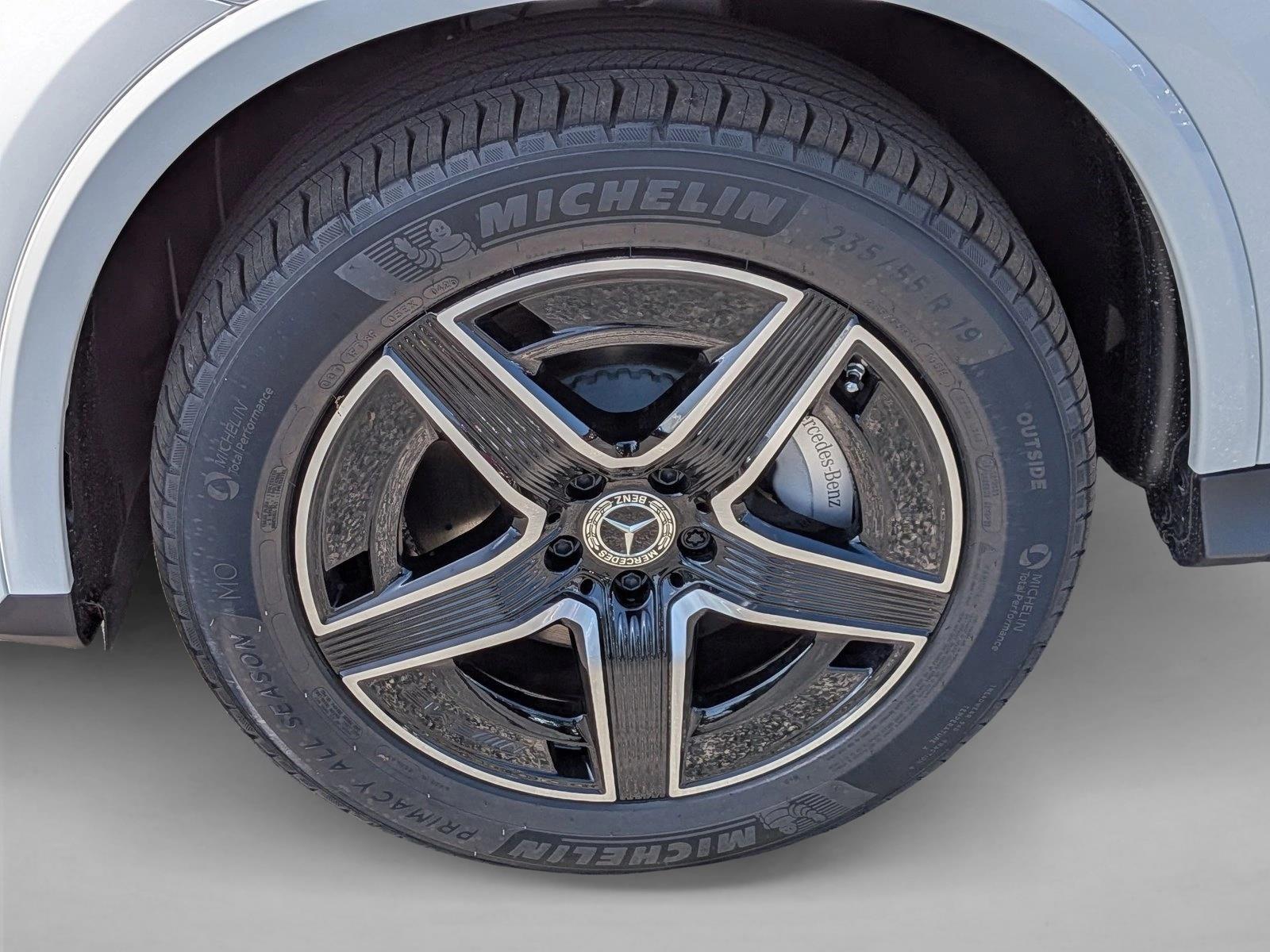 2026 GLC 300, photo 9 of 16