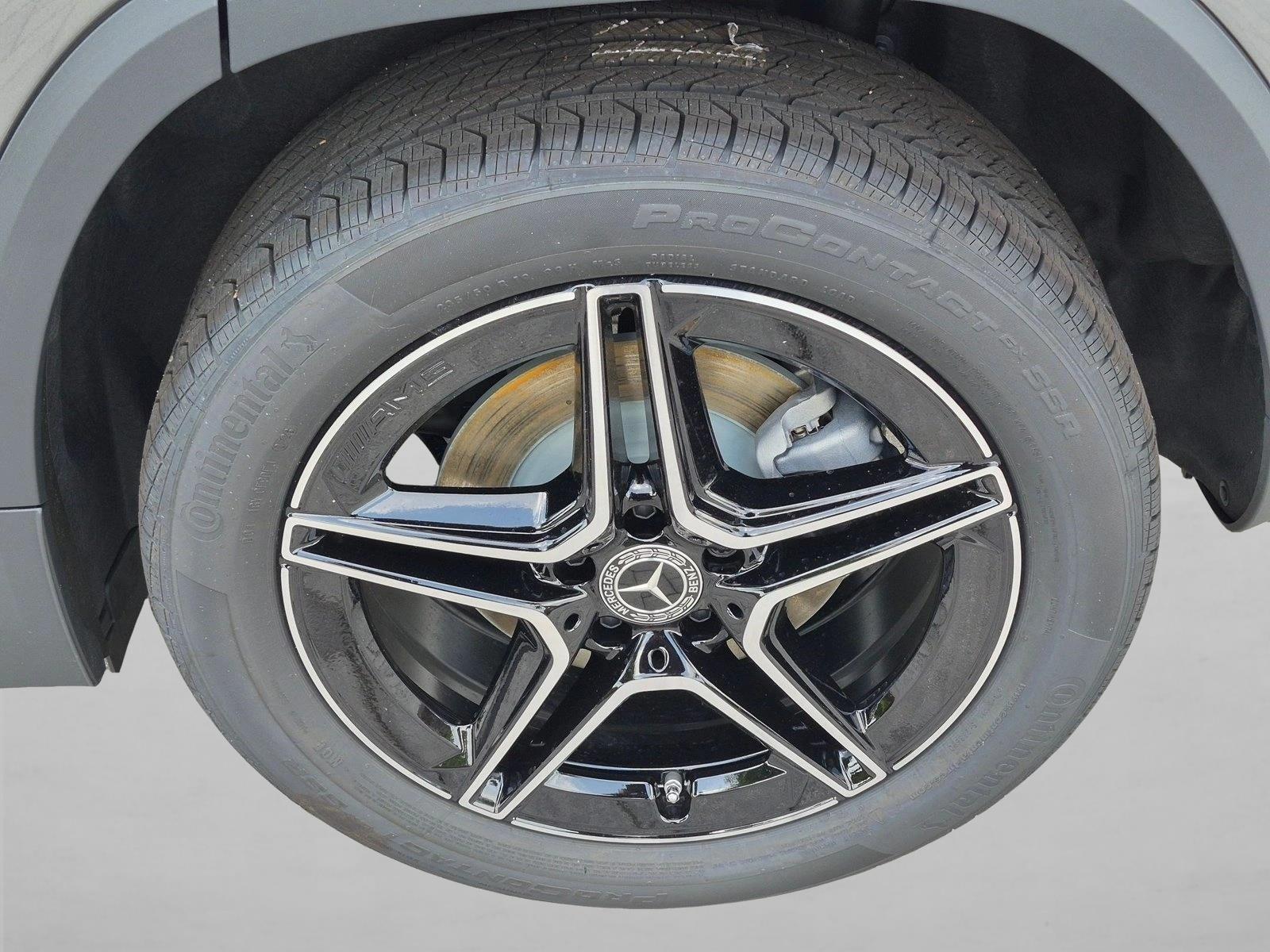 2026 GLA 250, photo 9 of 16