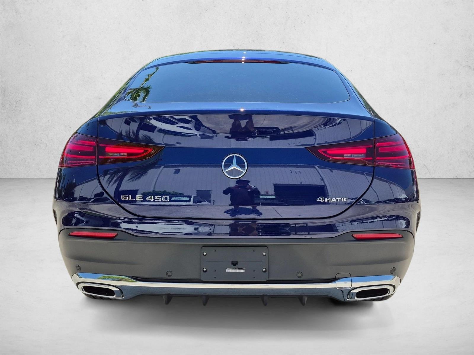 2026 GLE 450 4MATIC Coupe, photo 7 of 17
