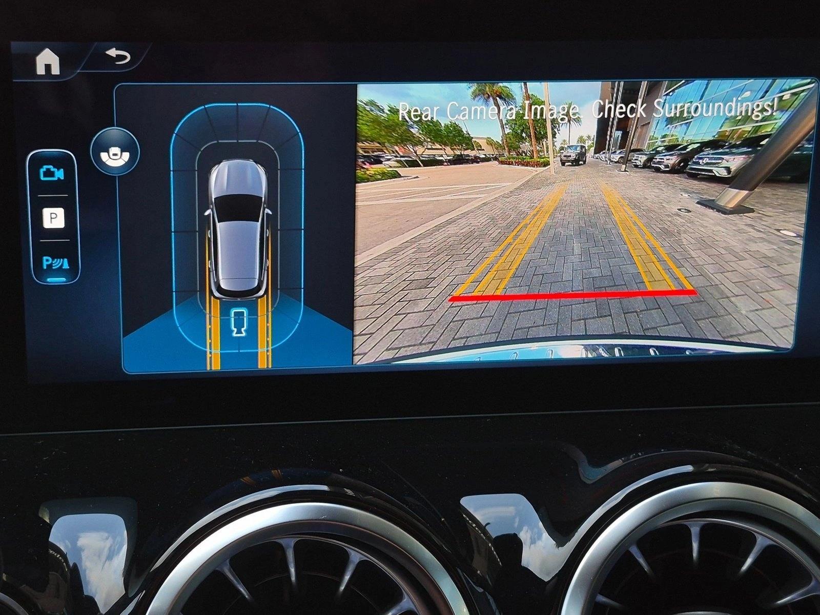 2026 GLA 250, photo 11 of 17