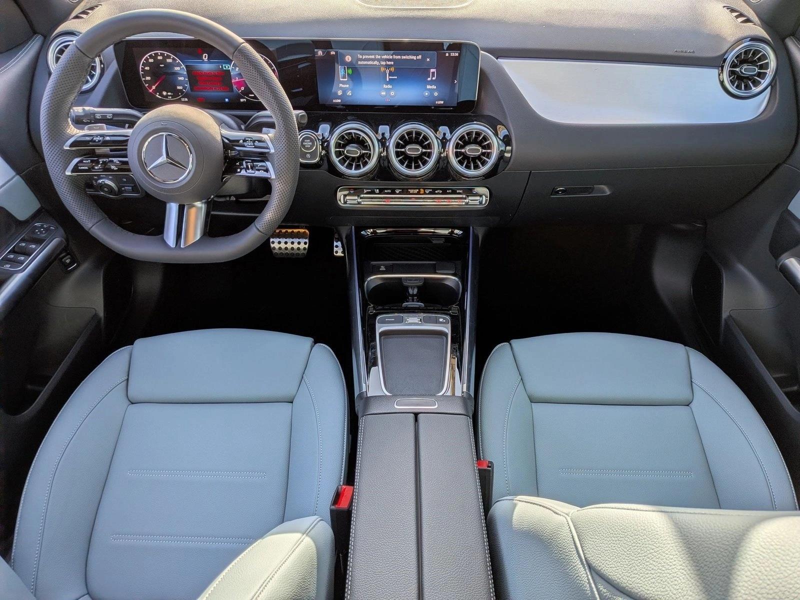2026 GLA 250, photo 13 of 16