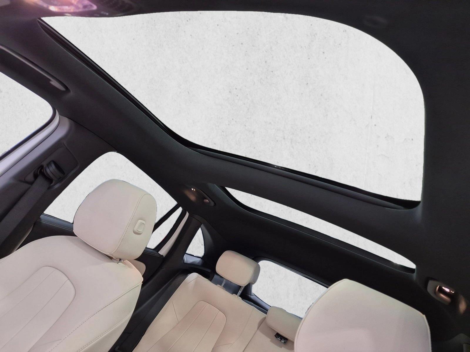 2026 GLA 250, photo 15 of 25