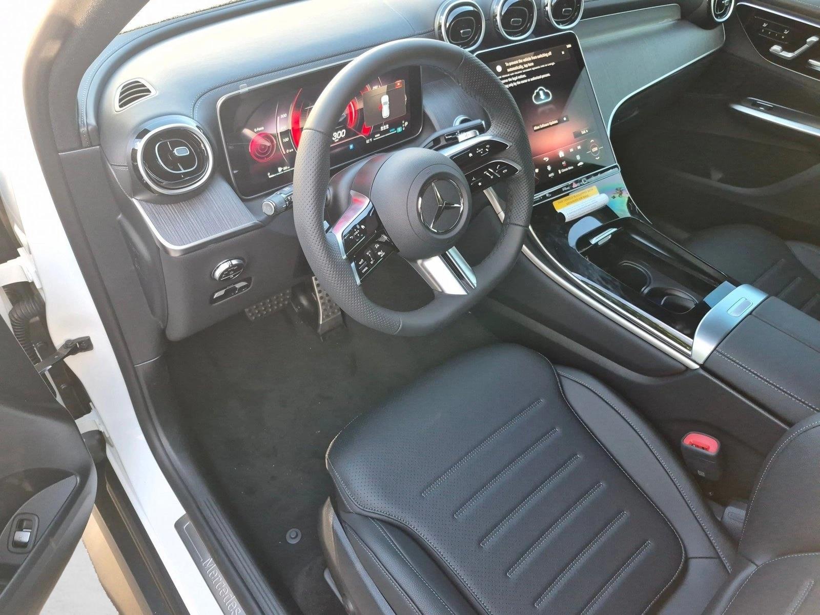 2027 GLC 300, photo 3 of 16