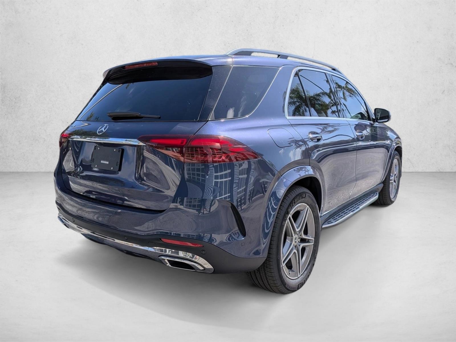 2026 GLE 350, photo 2 of 17