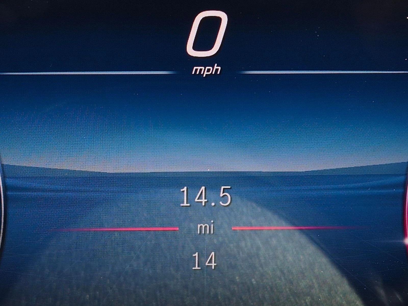 2026 GLC 300 4MATIC, photo 9 of 16