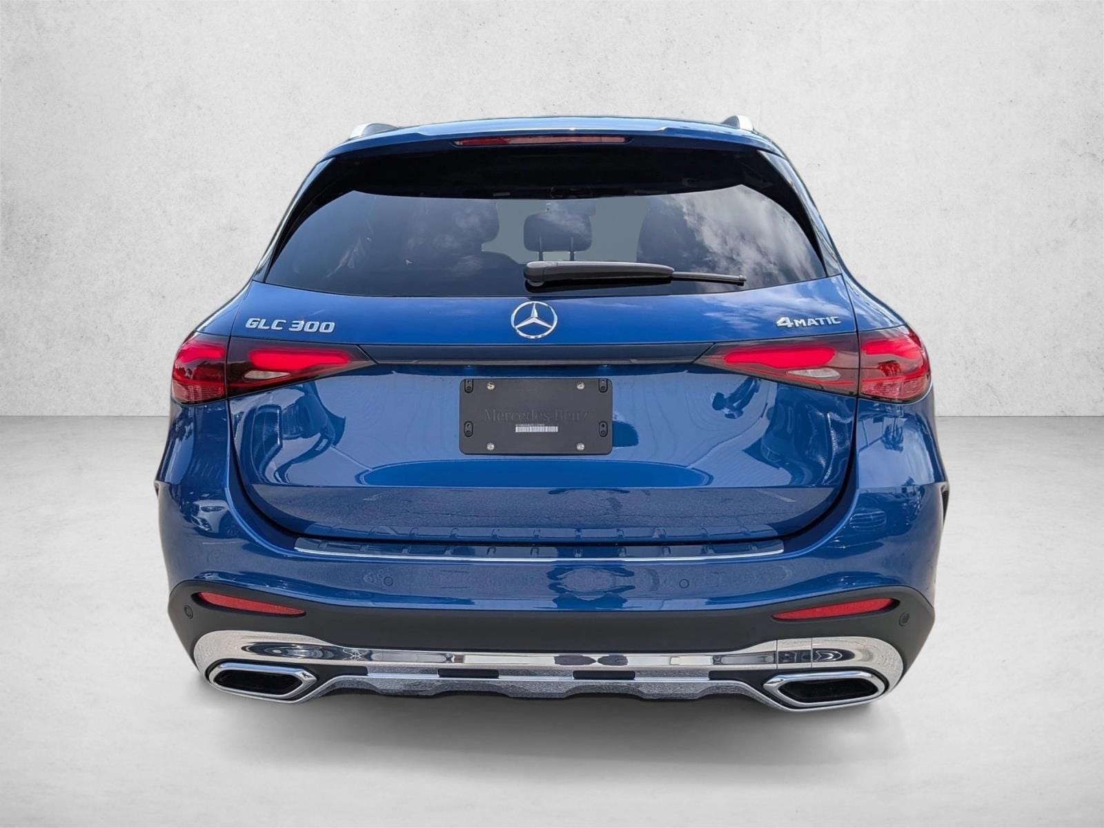 2026 GLC 300 4MATIC, photo 7 of 16