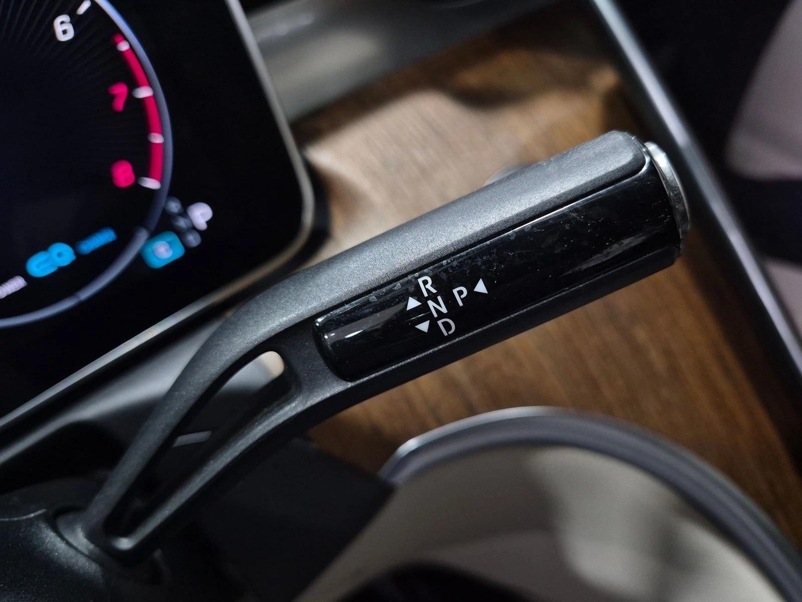 2022 C 300, photo 12 of 25