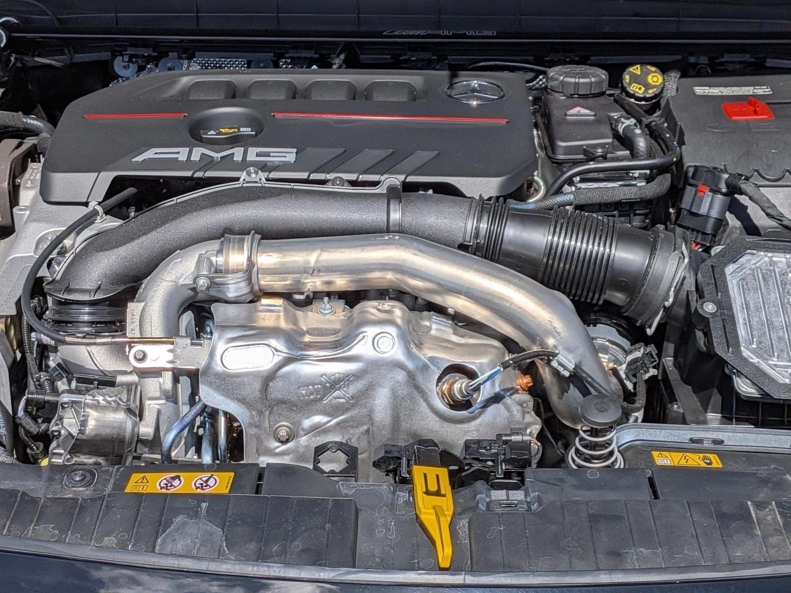 2026 AMG GLB 35, photo 15 of 16