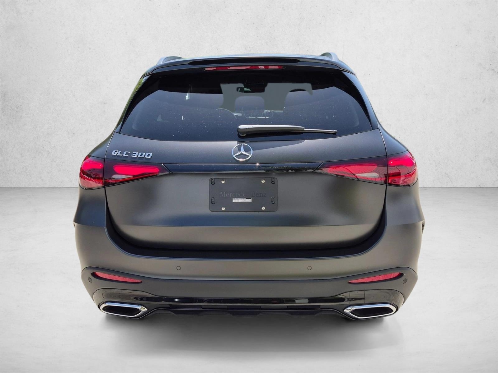 2027 GLC 300, photo 7 of 17