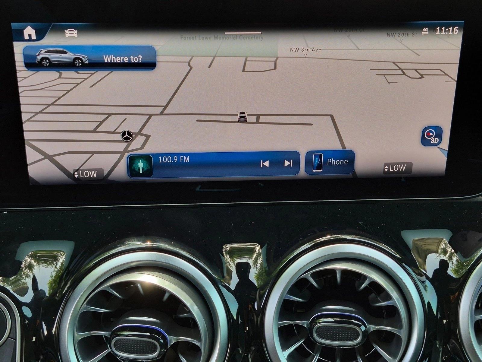 2026 GLA 250, photo 13 of 17