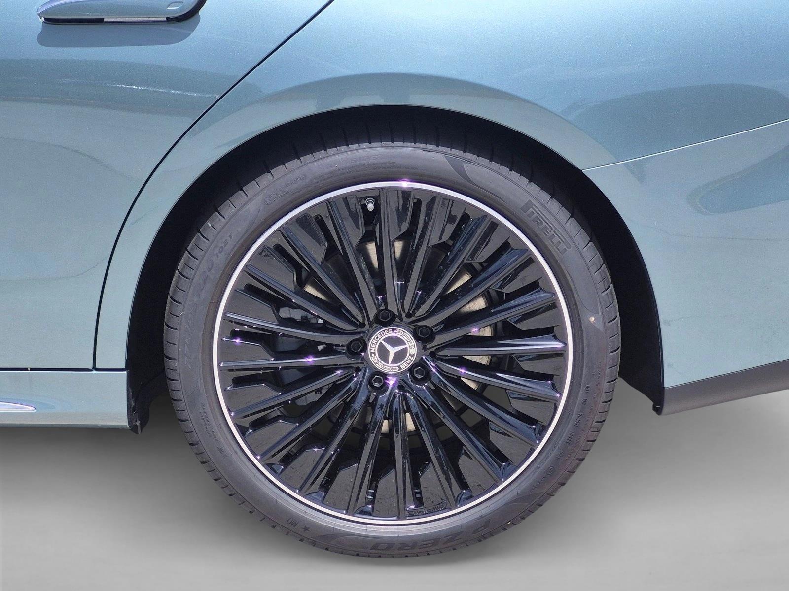 2026 E 350, photo 9 of 16
