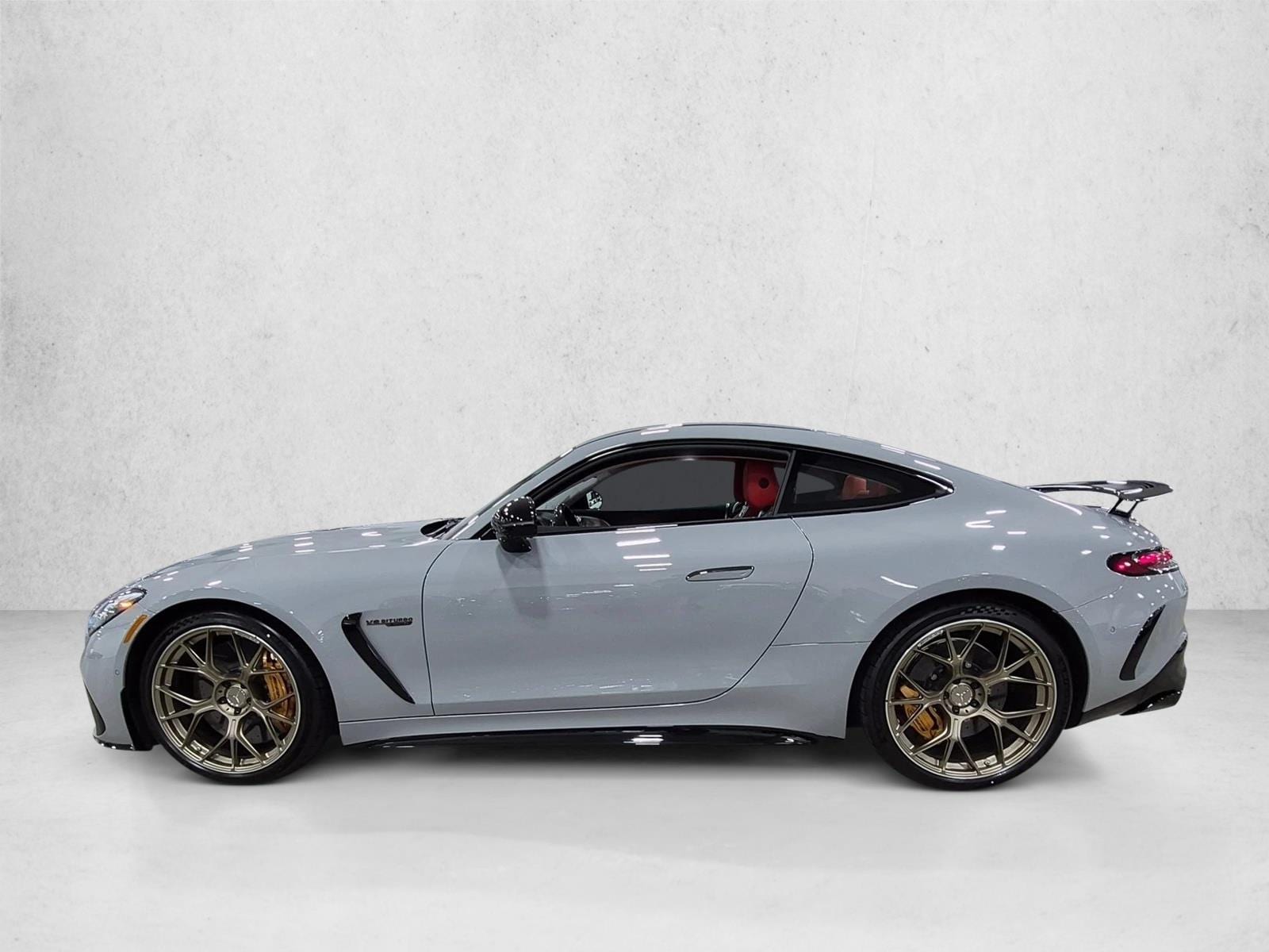 2026 AMG GT 63 Coupe, photo 5 of 17