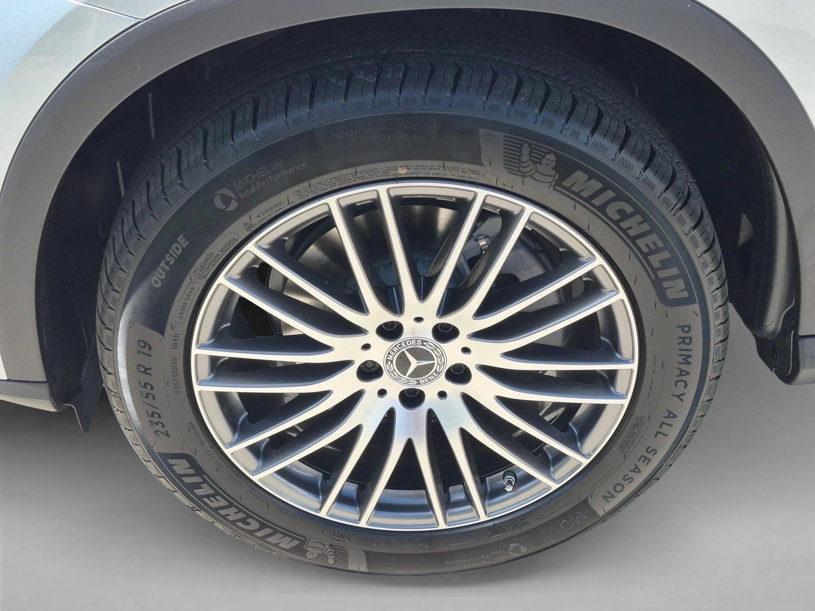 2027 GLC 300, photo 8 of 16
