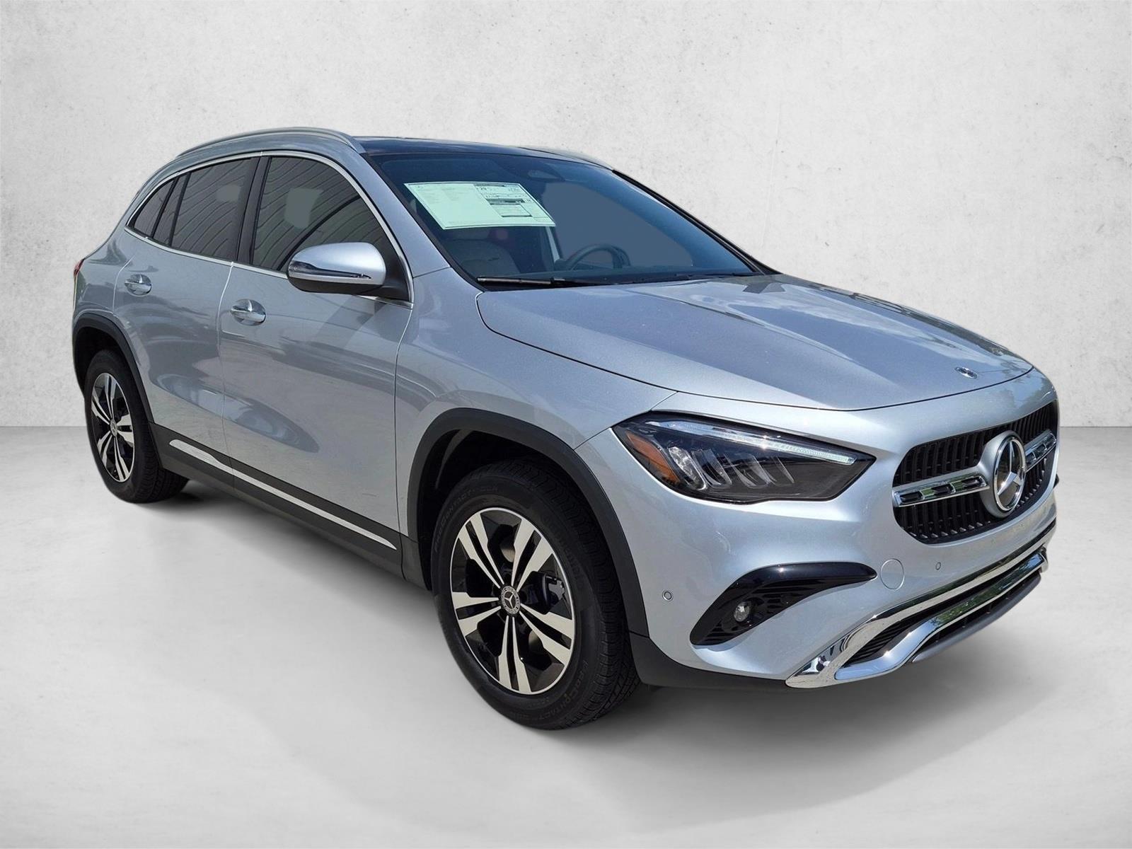 2026 GLA 250, photo 6 of 17