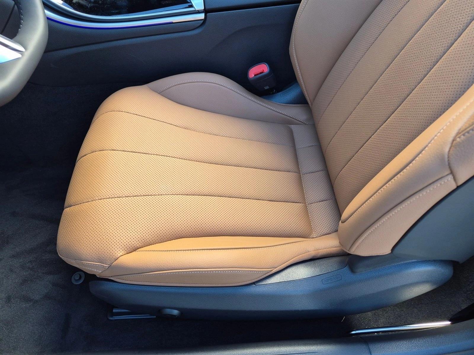2027 CLE 300 4MATIC Cabriolet, photo 4 of 17