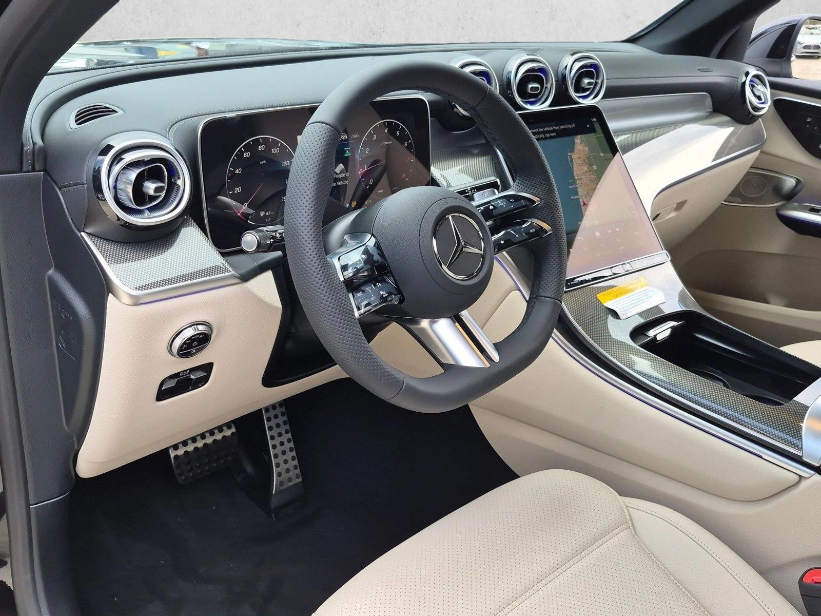 2027 GLC 300, photo 3 of 16