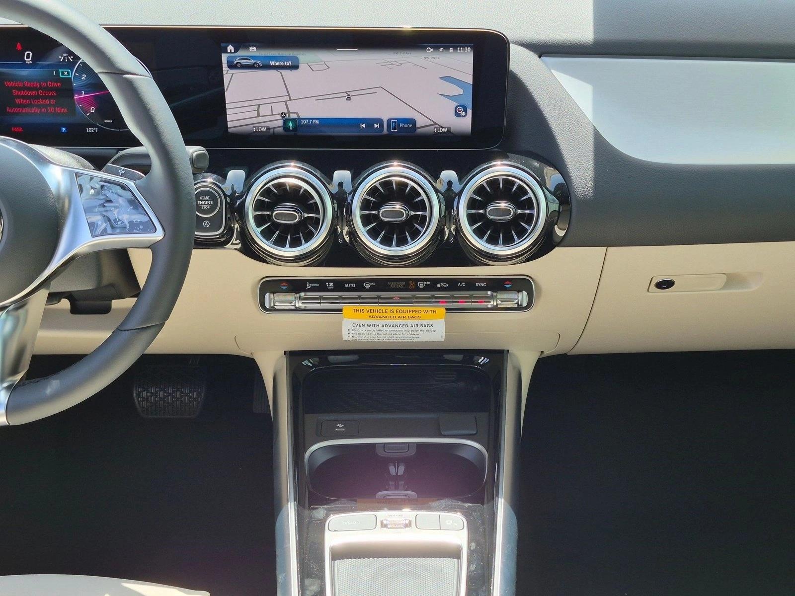 2026 GLA 250, photo 11 of 17