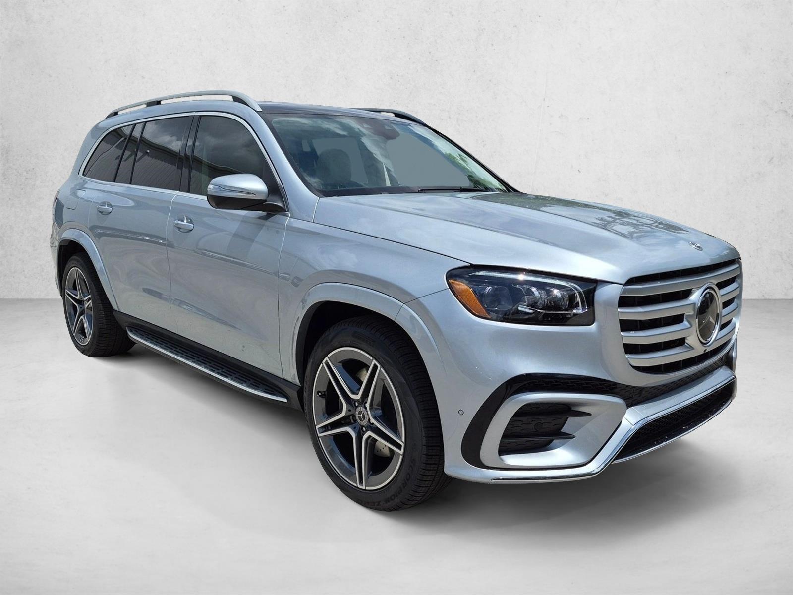 2026 GLS 450 4MATIC, photo 6 of 18