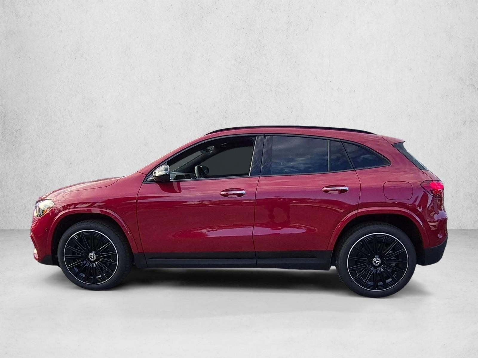 2026 GLA 250, photo 5 of 17