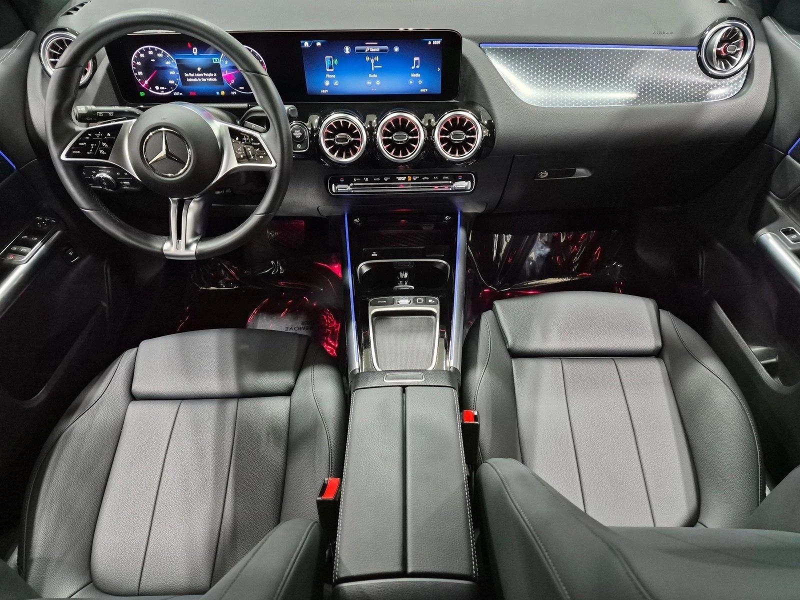 2026 GLA 250, photo 17 of 25