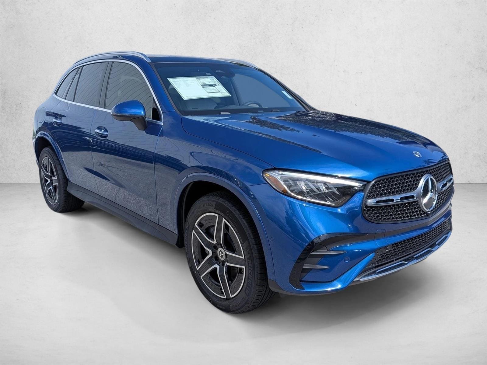 2026 GLC 300 4MATIC, photo 6 of 16
