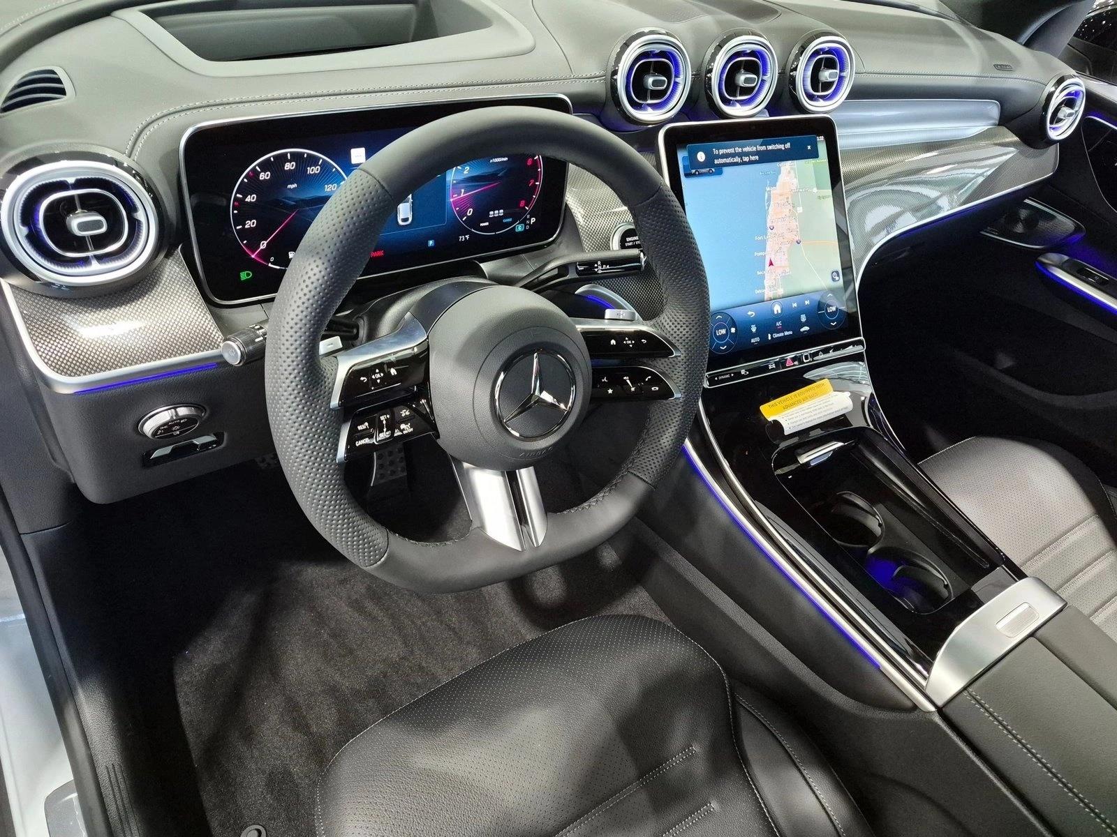 2027 GLC 300 4MATIC Coupe, photo 3 of 17