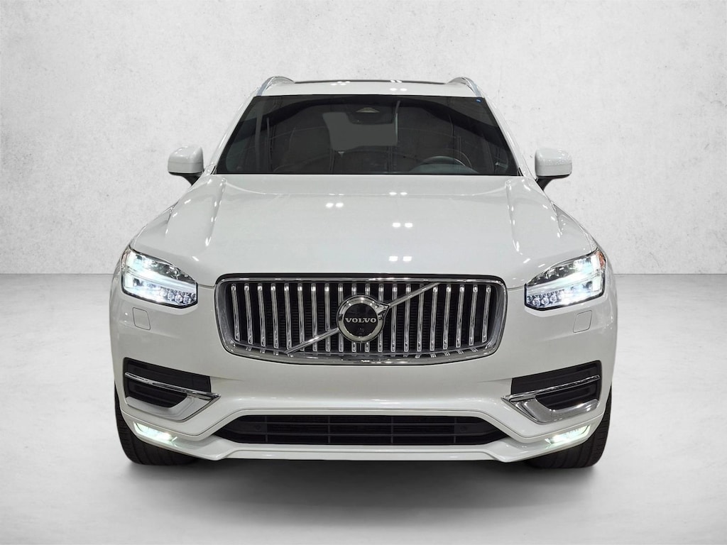 Used 2023 Volvo XC90 B5 AWD Plus SUV