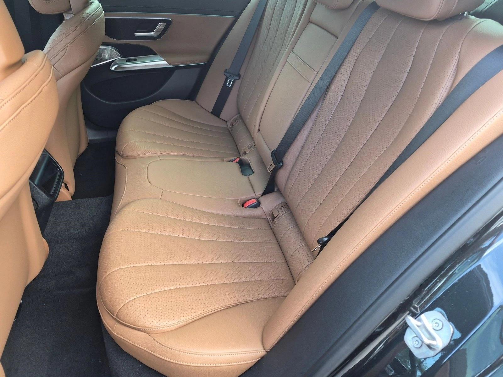 2027 E 350, photo 15 of 17