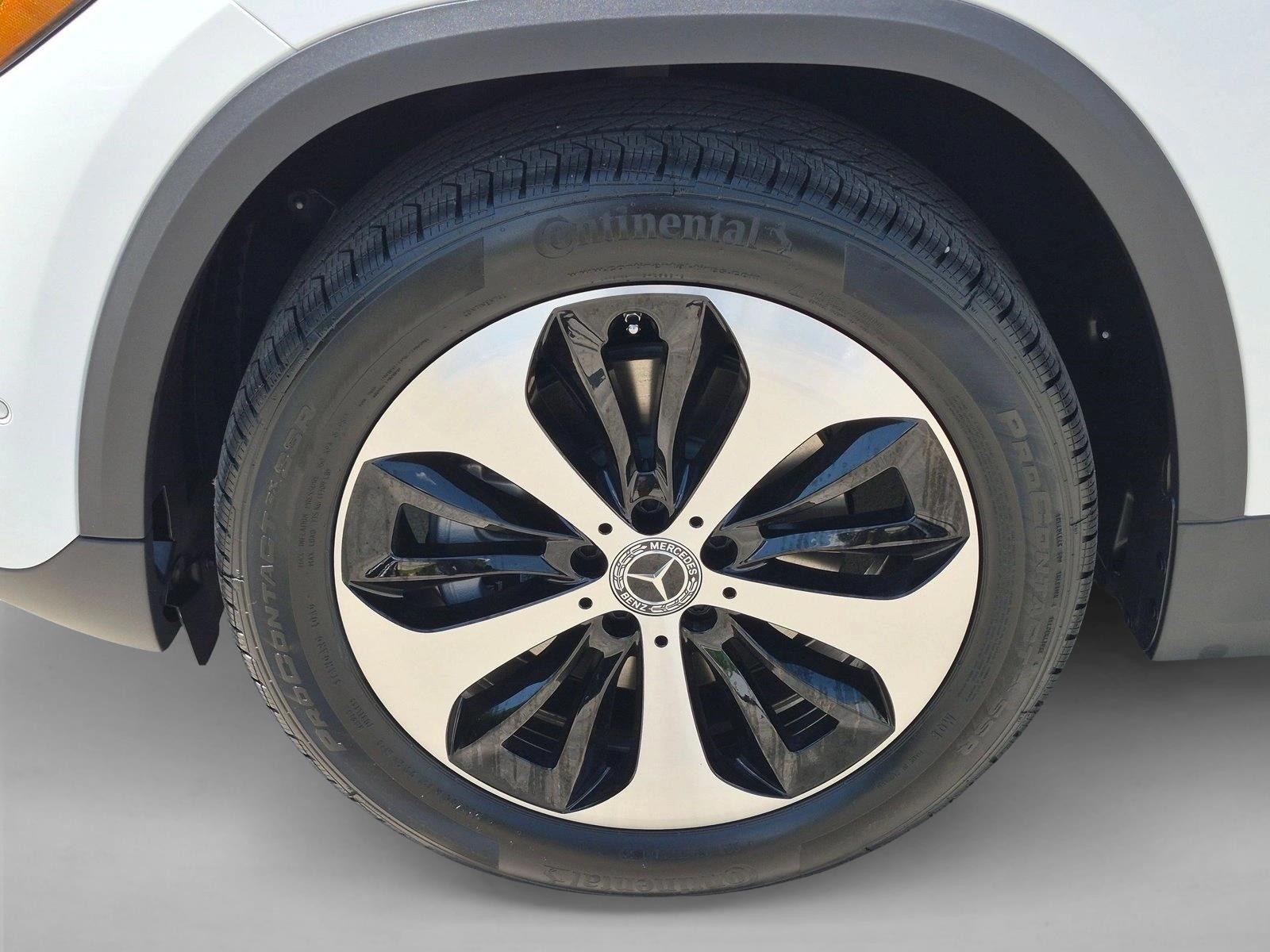 2026 GLA 250, photo 9 of 17