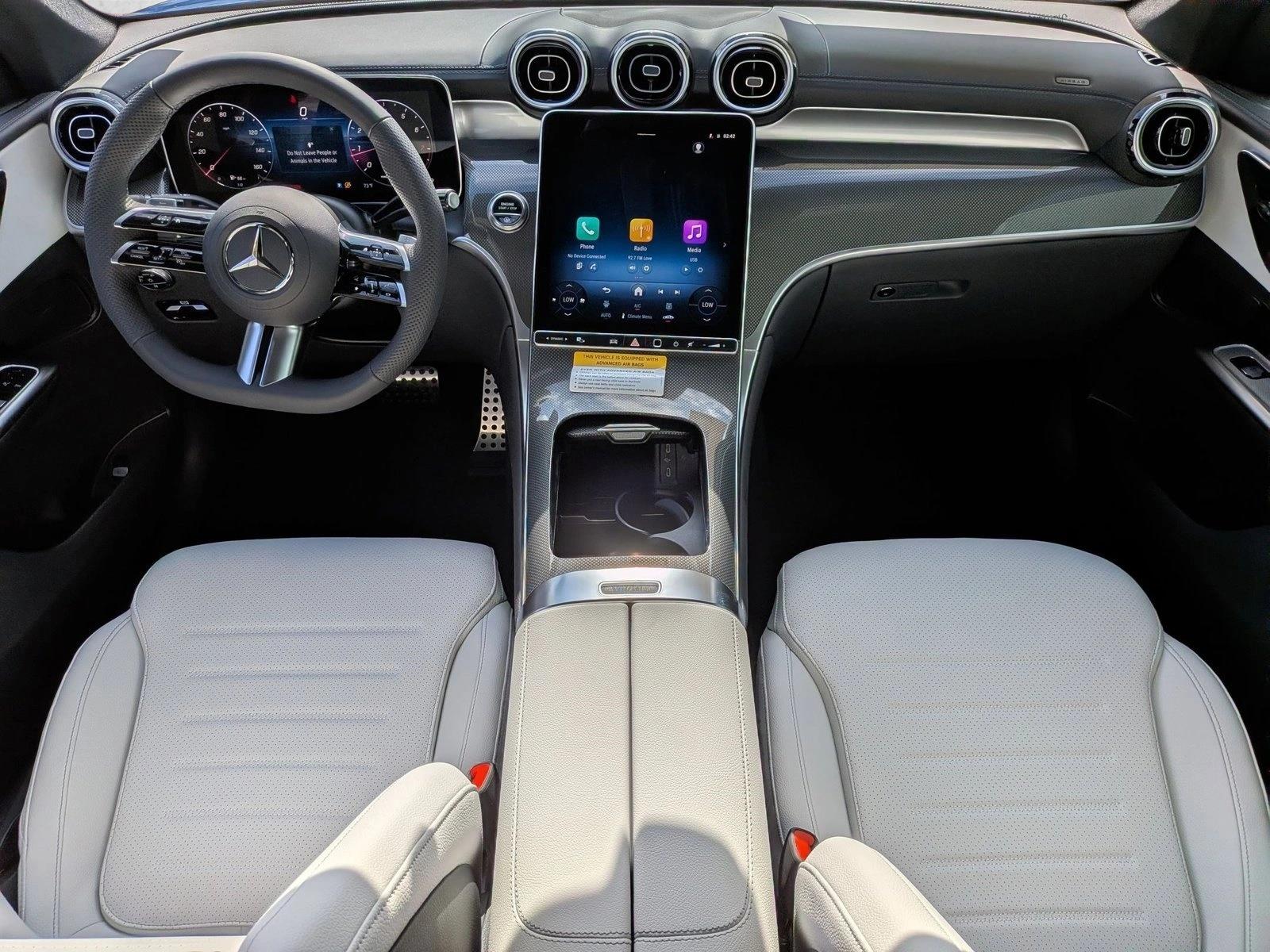 2026 GLC 300, photo 13 of 16