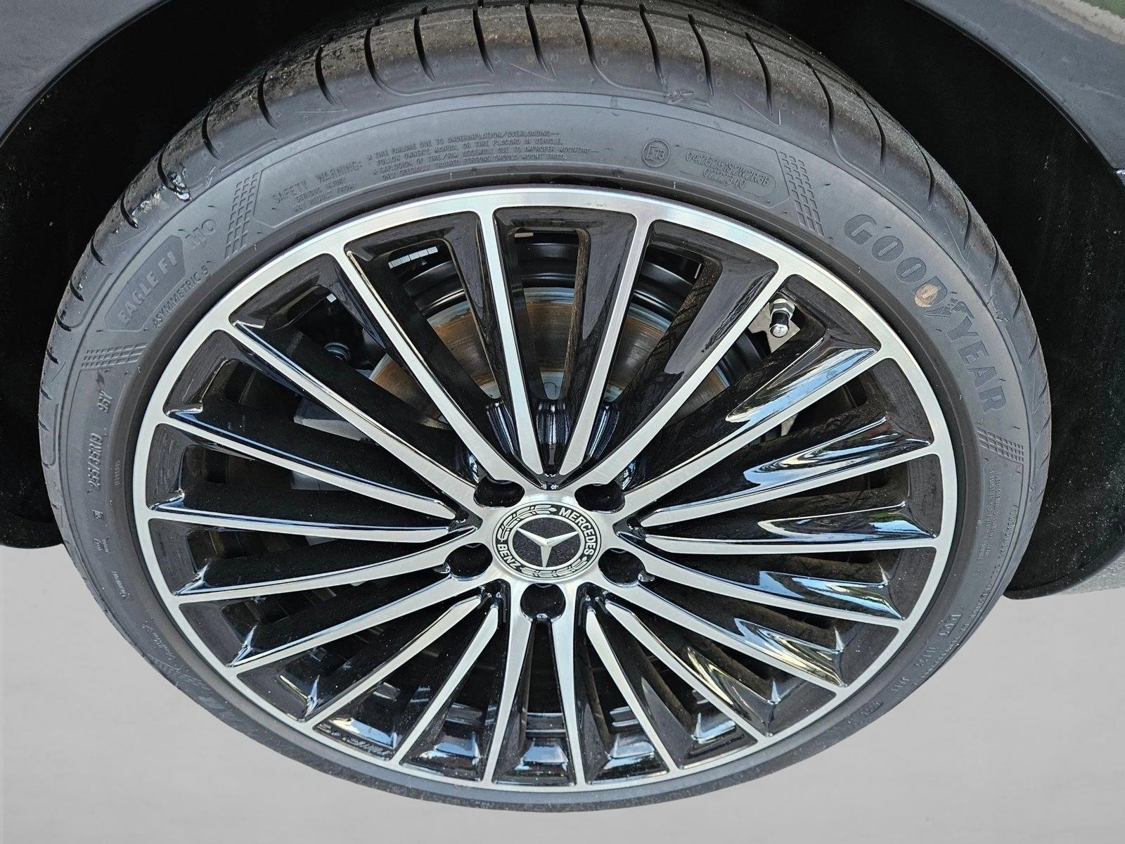 2026 C 300, photo 10 of 18
