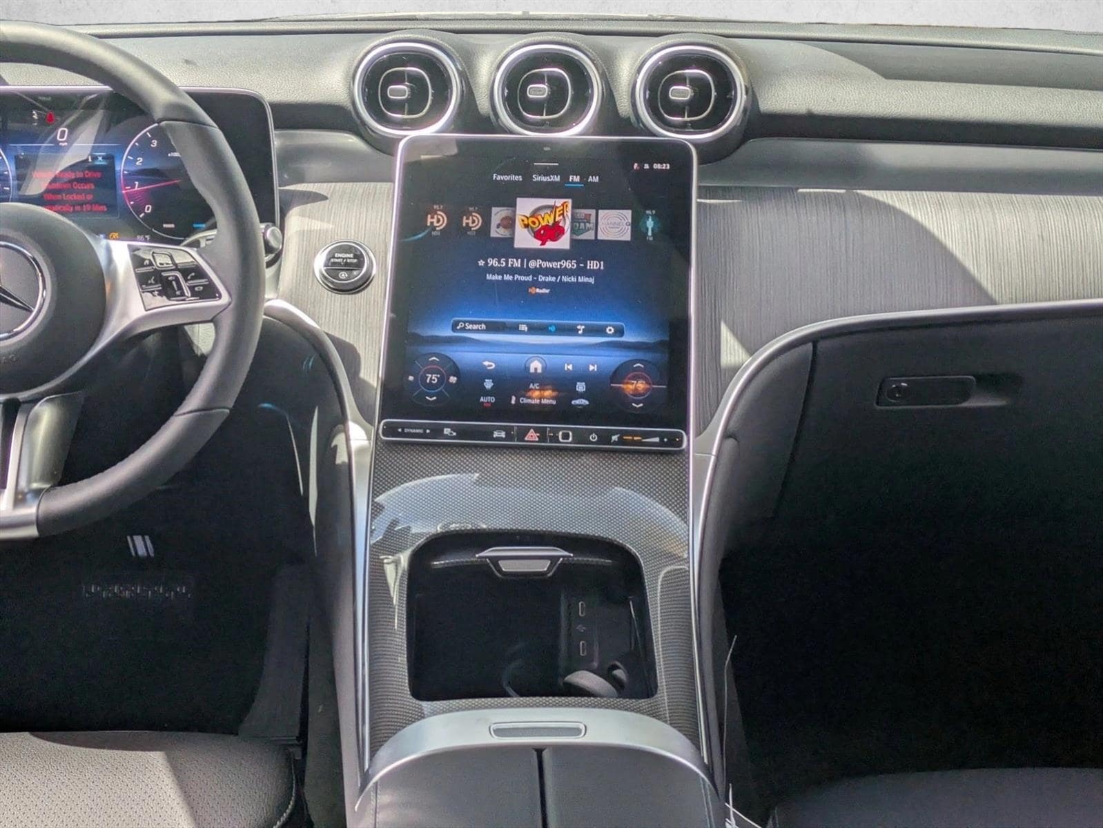 2026 GLC 300 4MATIC, photo 12 of 16