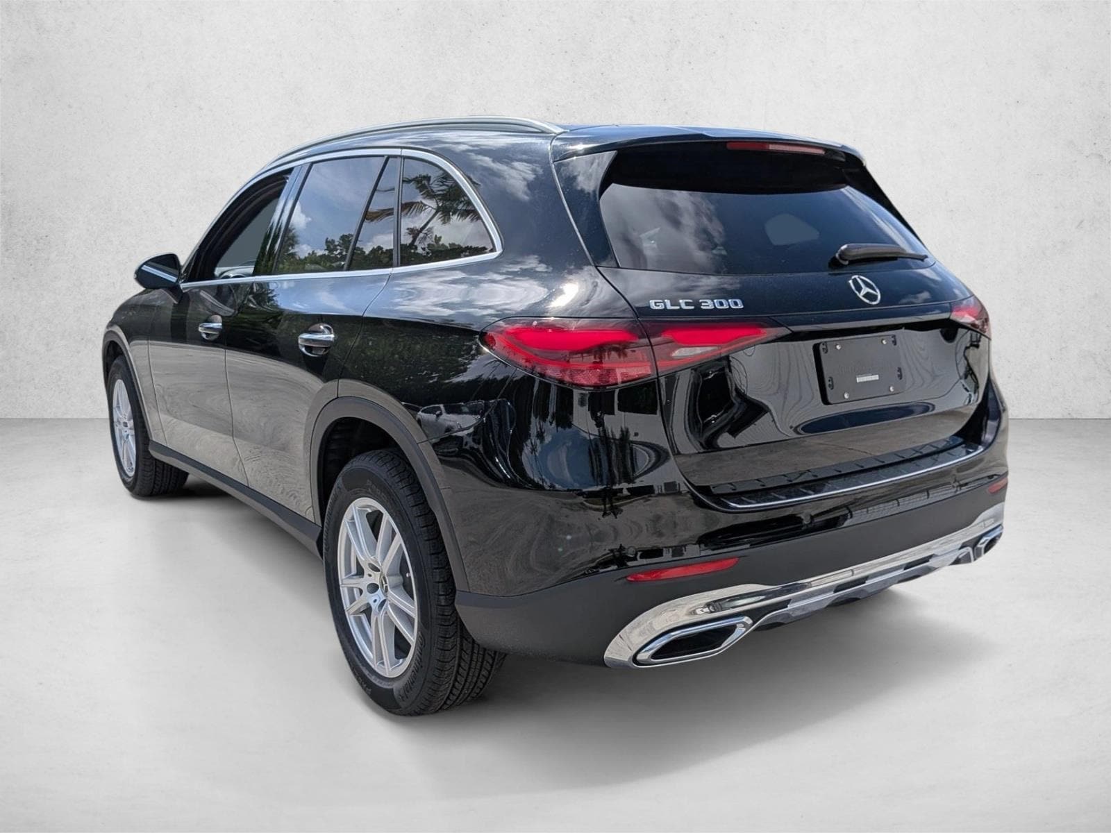 2026 GLC 300, photo 8 of 16