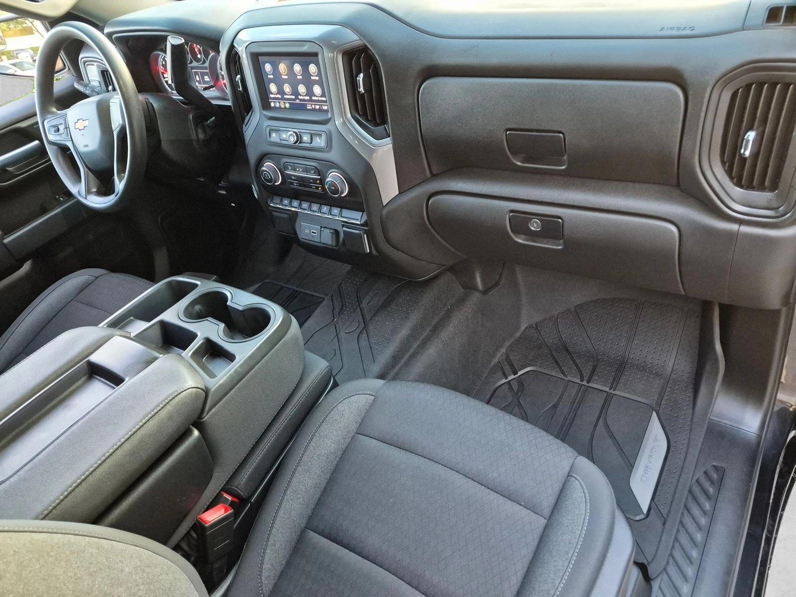 2023 Chevrolet Silverado Custom, photo 21 of 24