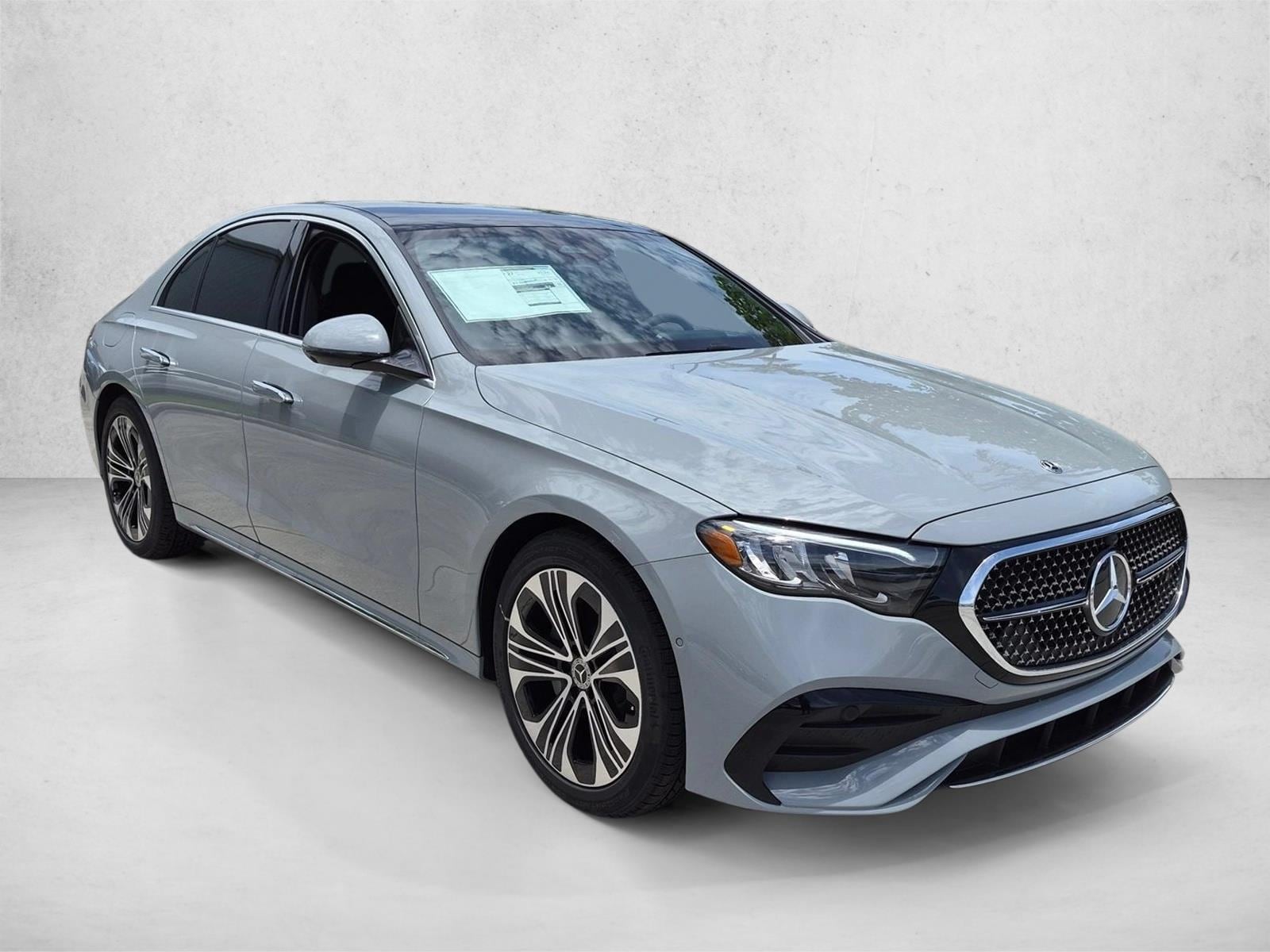 2026 E 350 4MATIC, photo 6 of 17