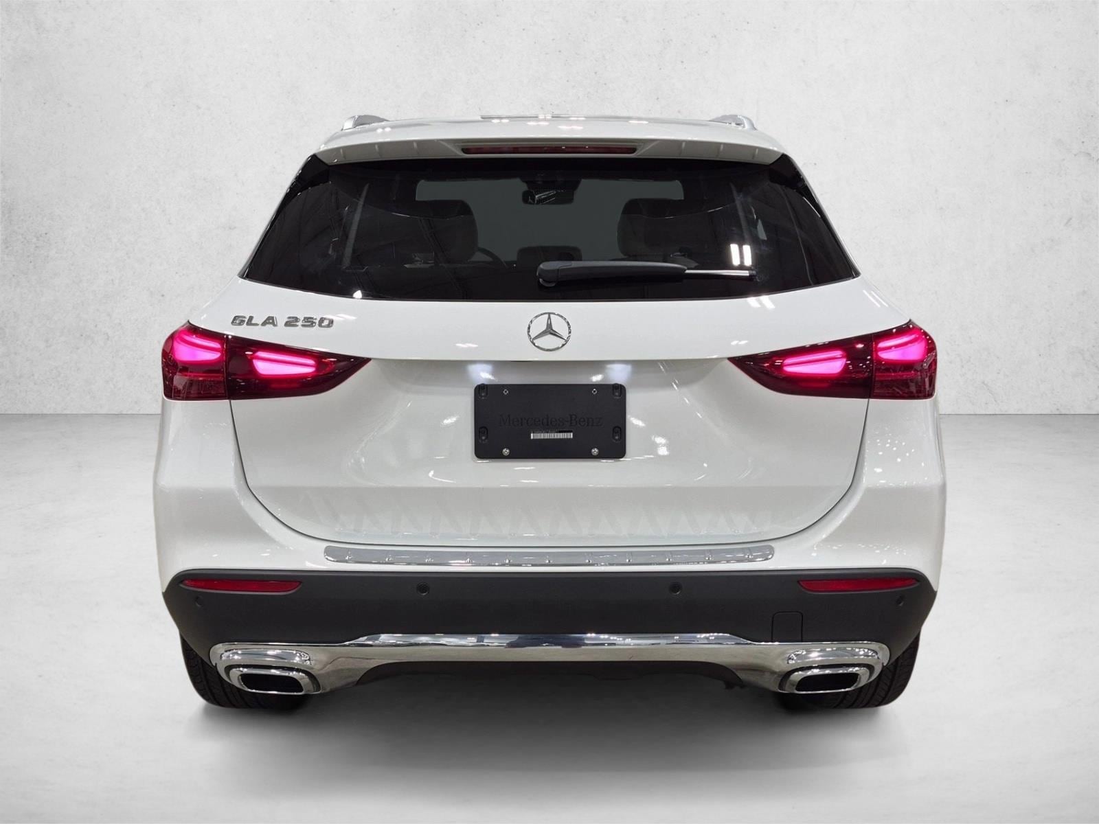 2026 GLA 250, photo 7 of 25