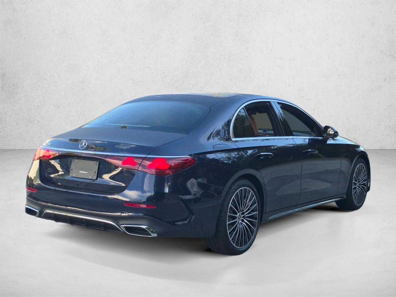 2027 E 350, photo 2 of 16