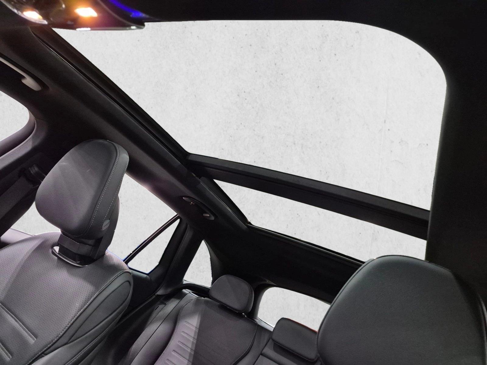 2026 GLC 300, photo 15 of 25