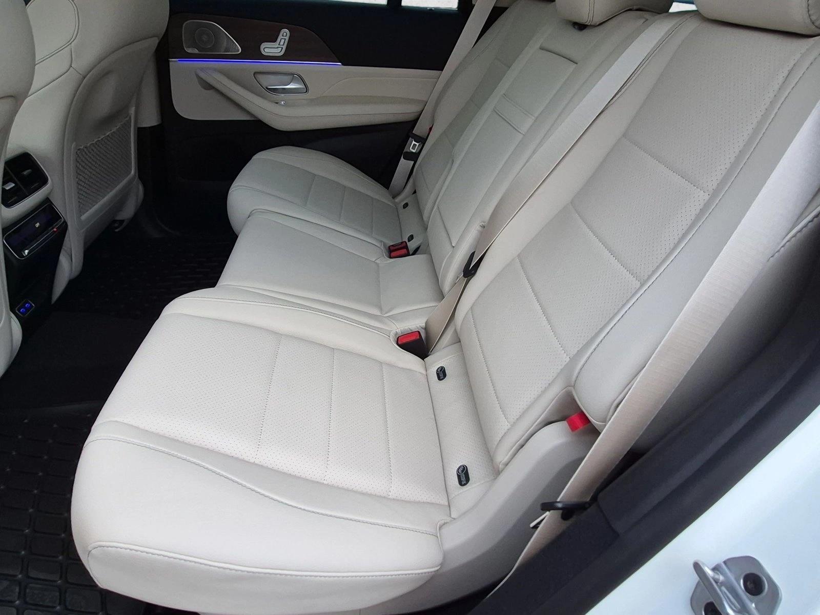 2026 GLS 450 4MATIC, photo 14 of 16