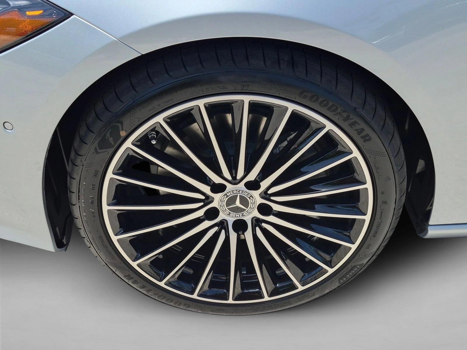 2026 C 300, photo 9 of 16