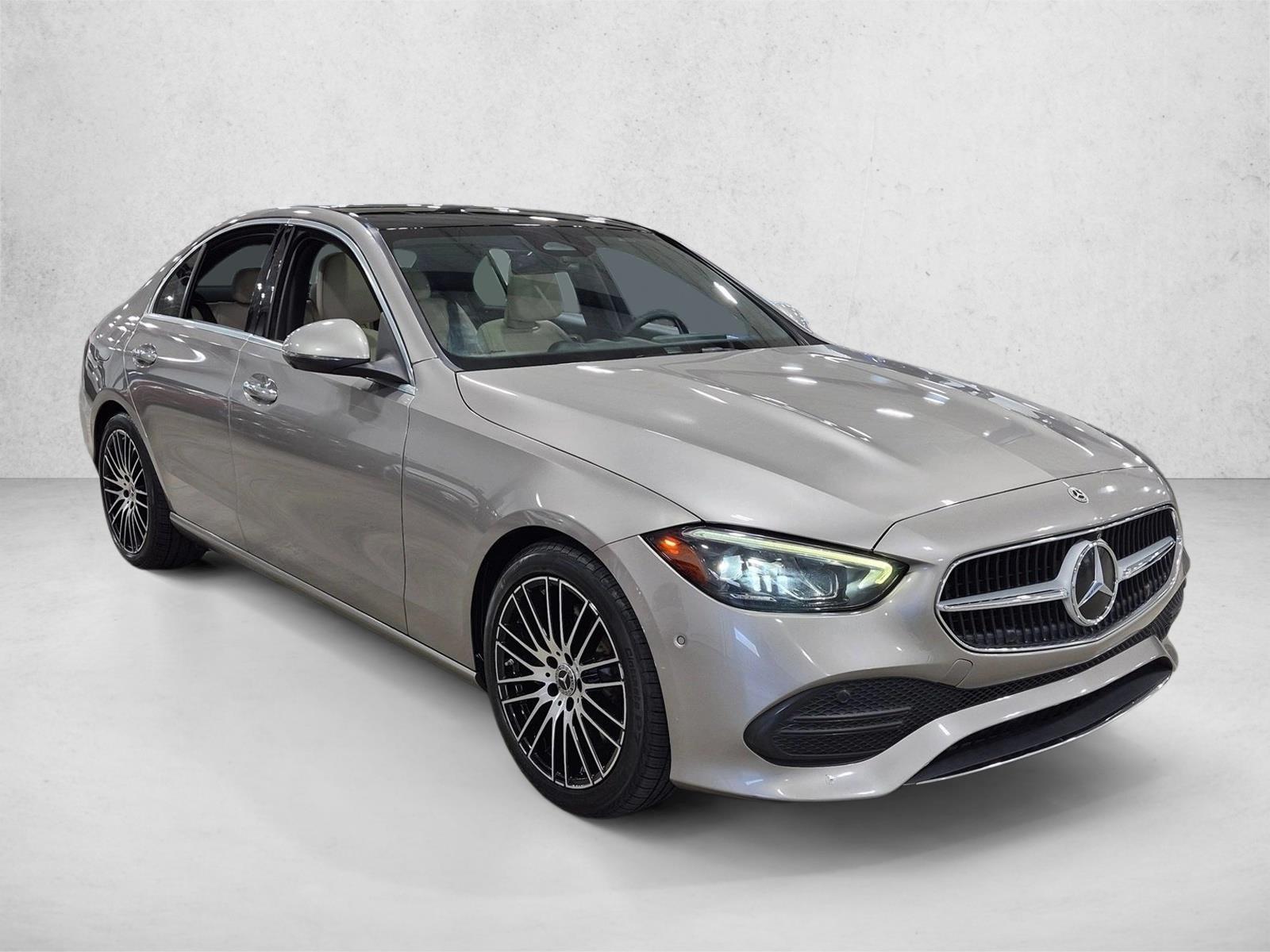 2022 C 300, photo 3 of 25